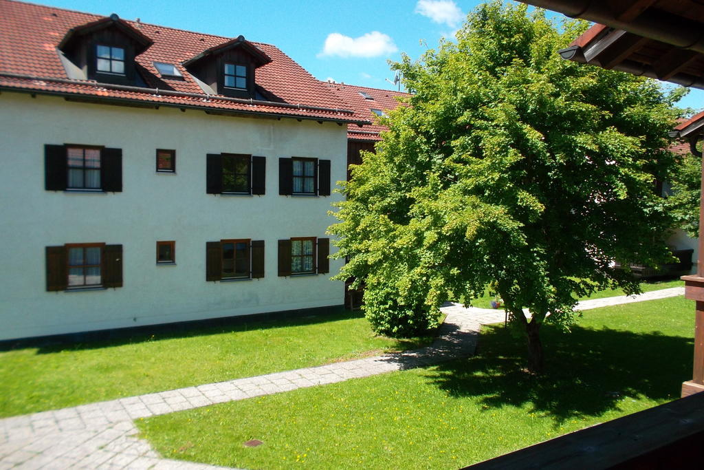 Aparthotel Цвізель Екстер'єр фото